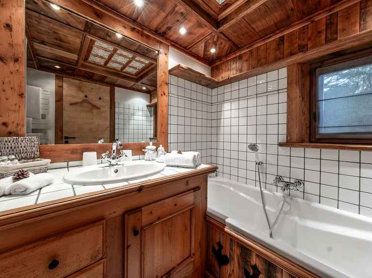 Chalet-Courchevel-REF1236669