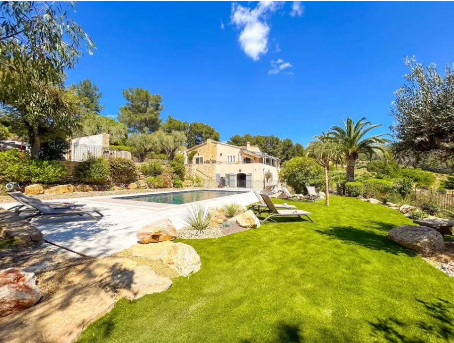 Villa-Le-Castellet-REF6741753