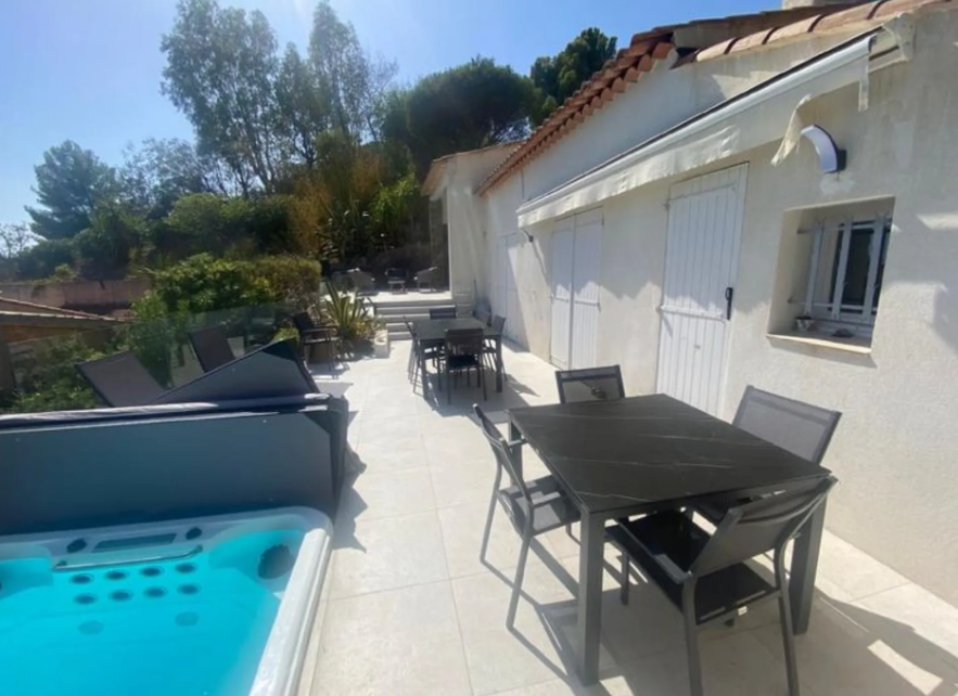 Villa-Le-Lavandou-REF1325654